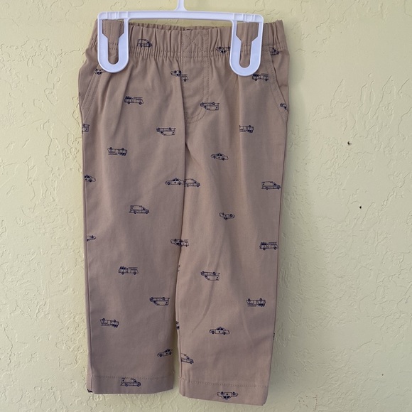 Carter’s 18M Long Sleeve Button Up and Pant Set - Picture 5 of 6